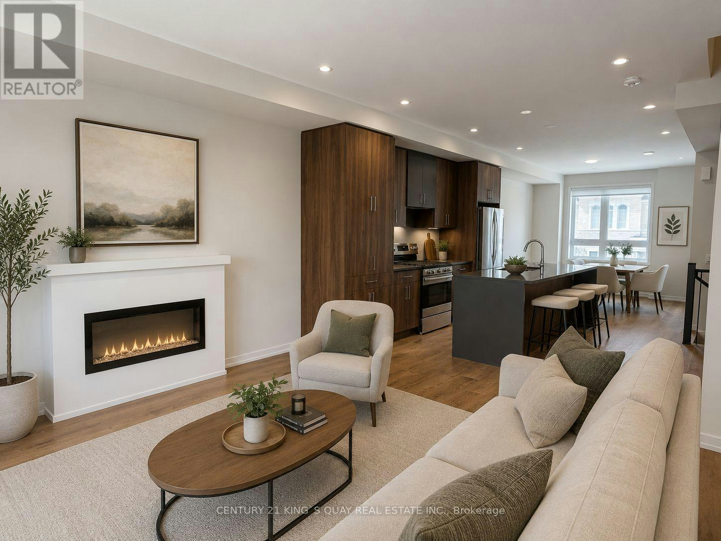 53 Helmkay Avenue, Richmond Hill, ON, M4G 1J7 - 3