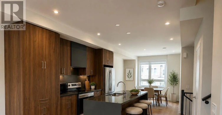 53 Helmkay Avenue, Richmond Hill, ON, M4G 1J7 - 4
