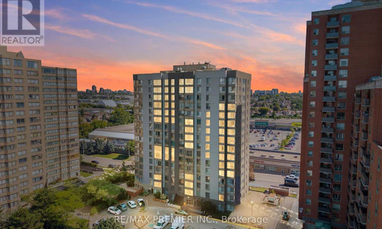 209-2470 Eglinton Avenue W