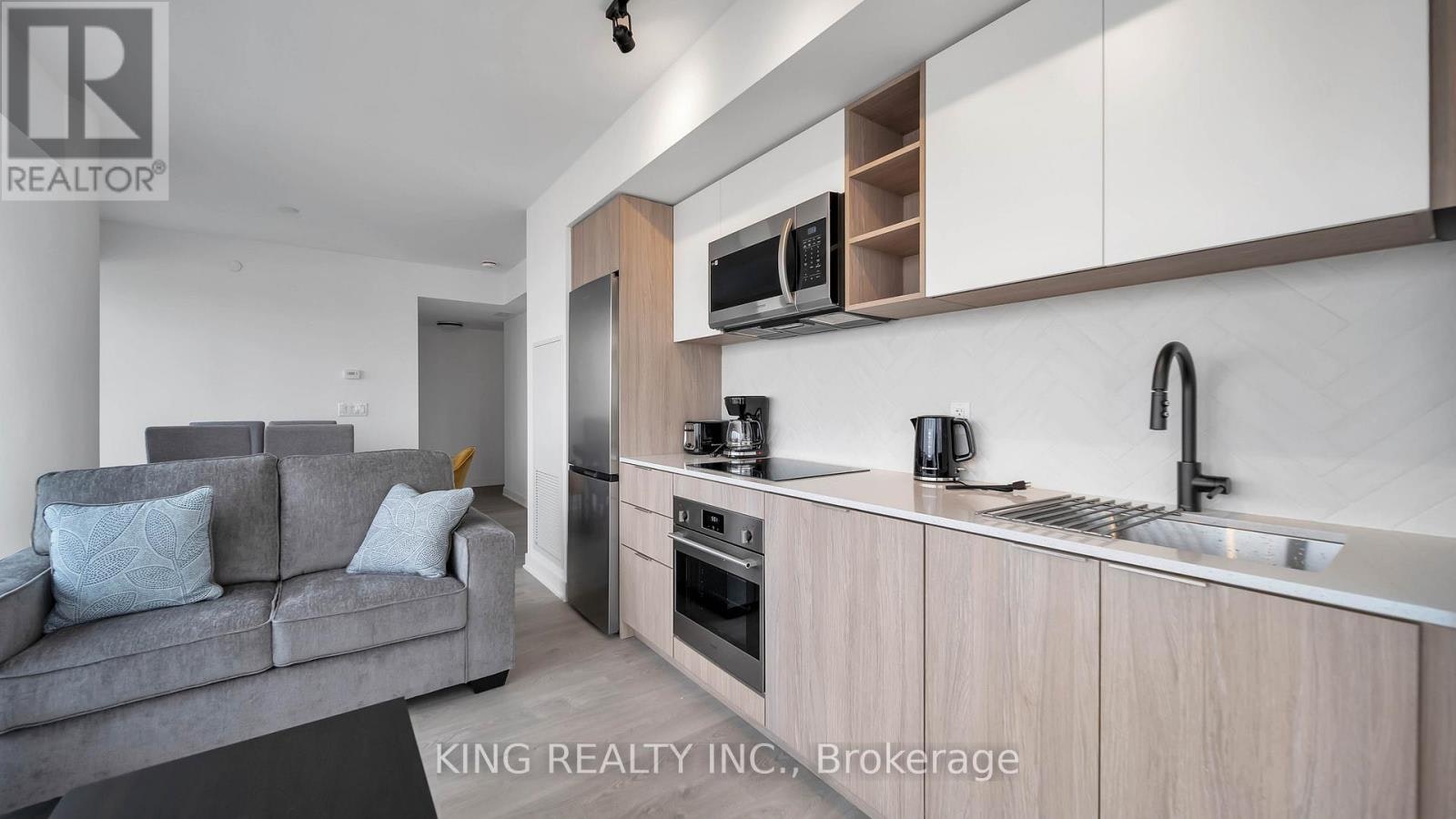 515-36 Zorra Street, Toronto, ON, M8Z 0G5 - 12