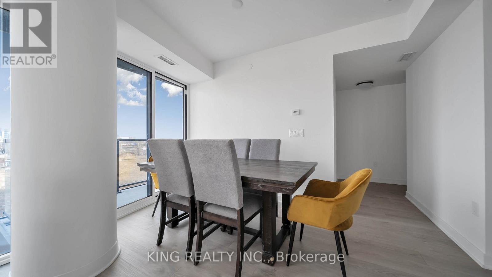 515-36 Zorra Street, Toronto, ON, M8Z 0G5 - 13
