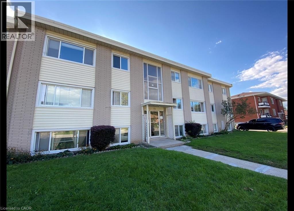 4-75 Harold Avenue, Kitchener, ON, N2A 2H9