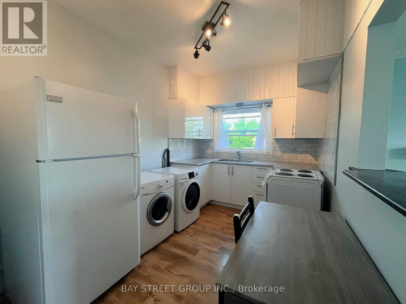FRONT-70 Courtwright Street, Fort Erie, ON, L2A 2R7 - 5