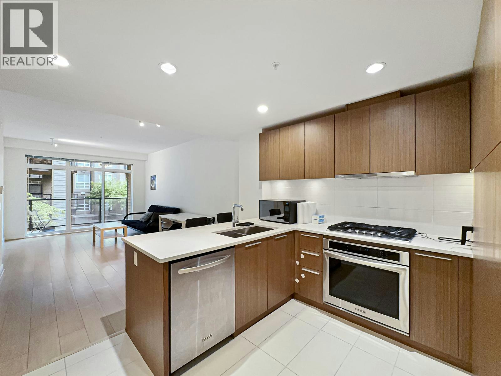 2xx-6033 Gray Avenue, Vancouver, BC, V6S 0G3 - 17