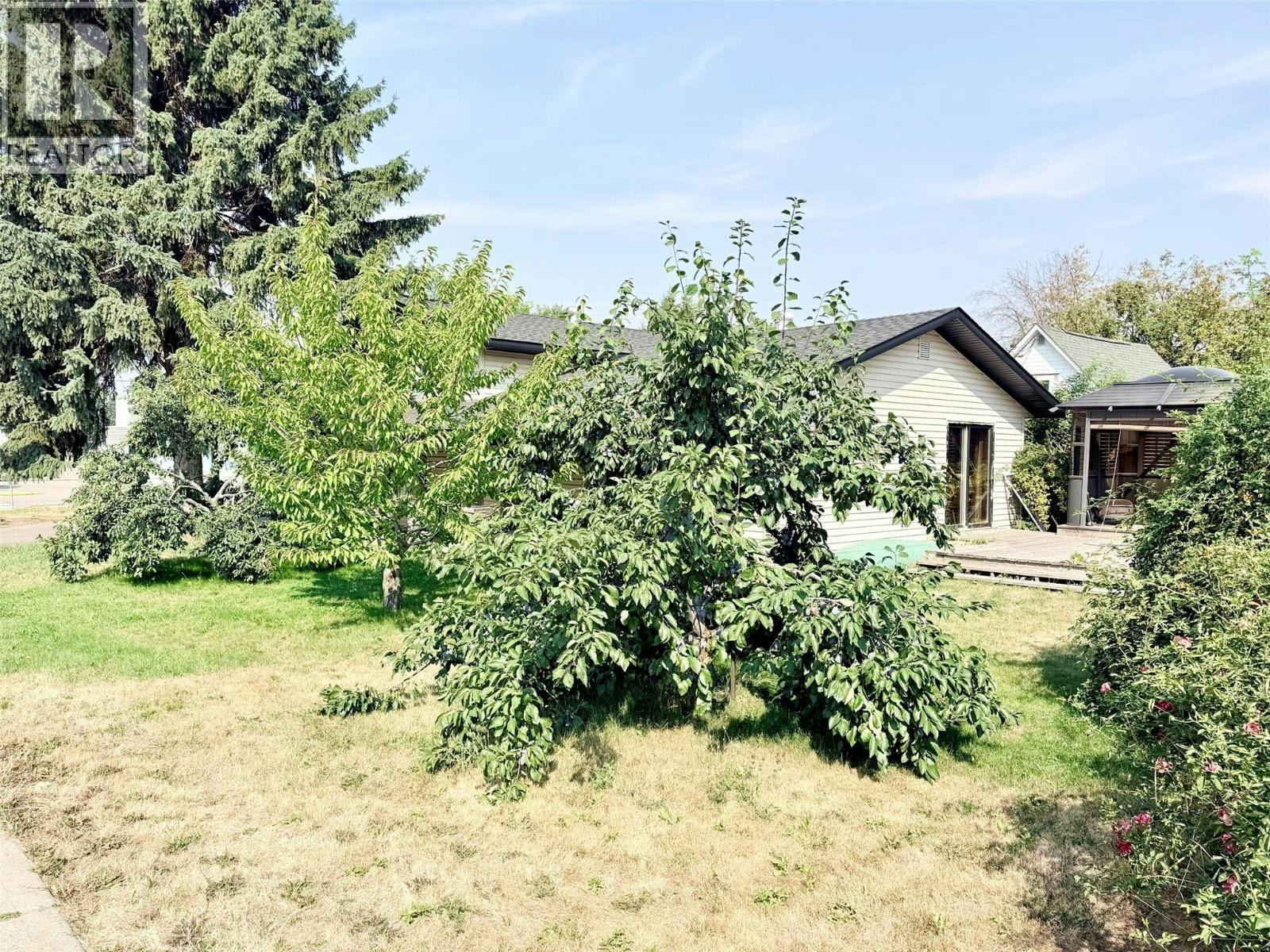 1804 Elm Street, Creston, BC, V0B 1G5