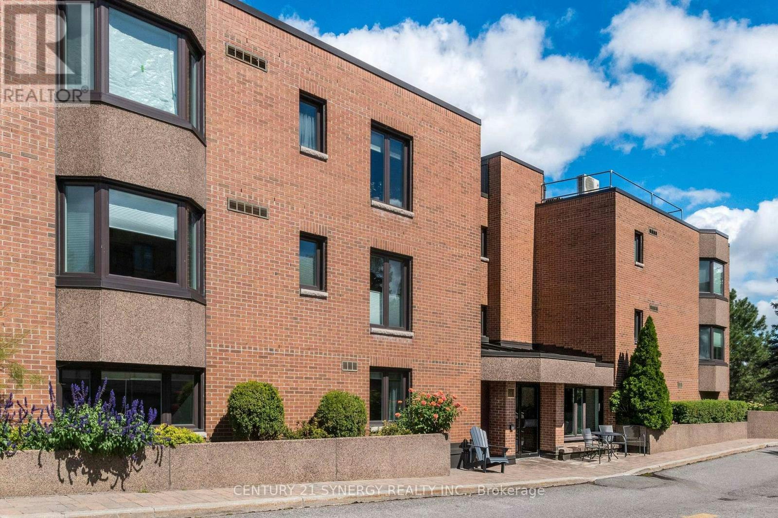 38-257 Botanica Private, Ottawa, ON, K1Y 4P8