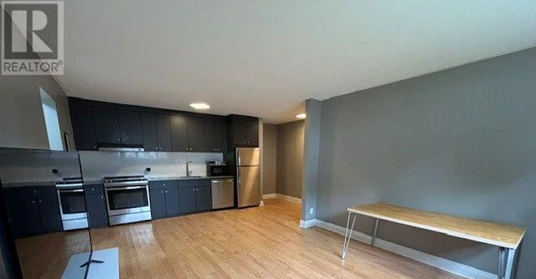 1-245 Des Peres Blancs Avenue, Ottawa, ON, K1L 7L8 - 4
