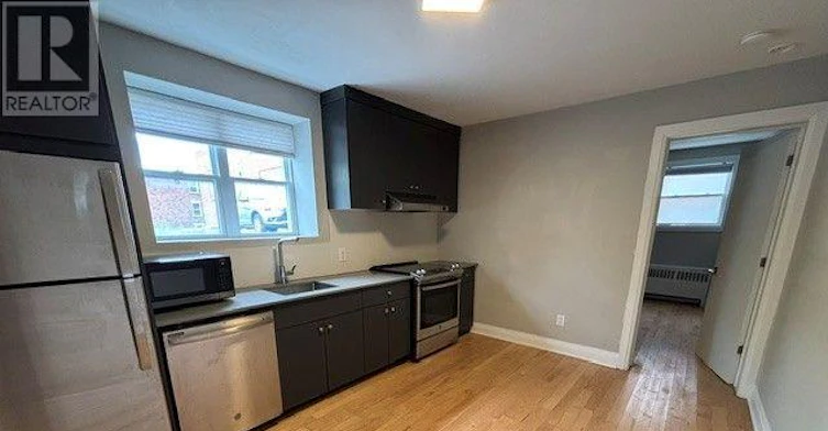 7-245 Des Peres Blancs Avenue, Ottawa, ON, K1L 7L8 - 9