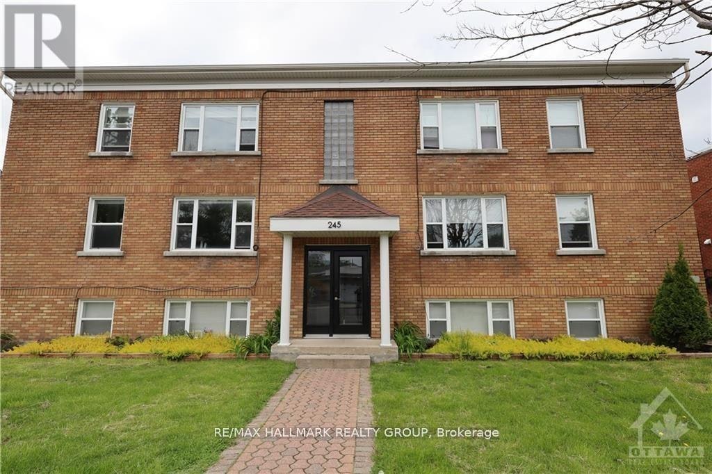 7-245 Des Peres Blancs Avenue, Ottawa, ON, K1L 7L8