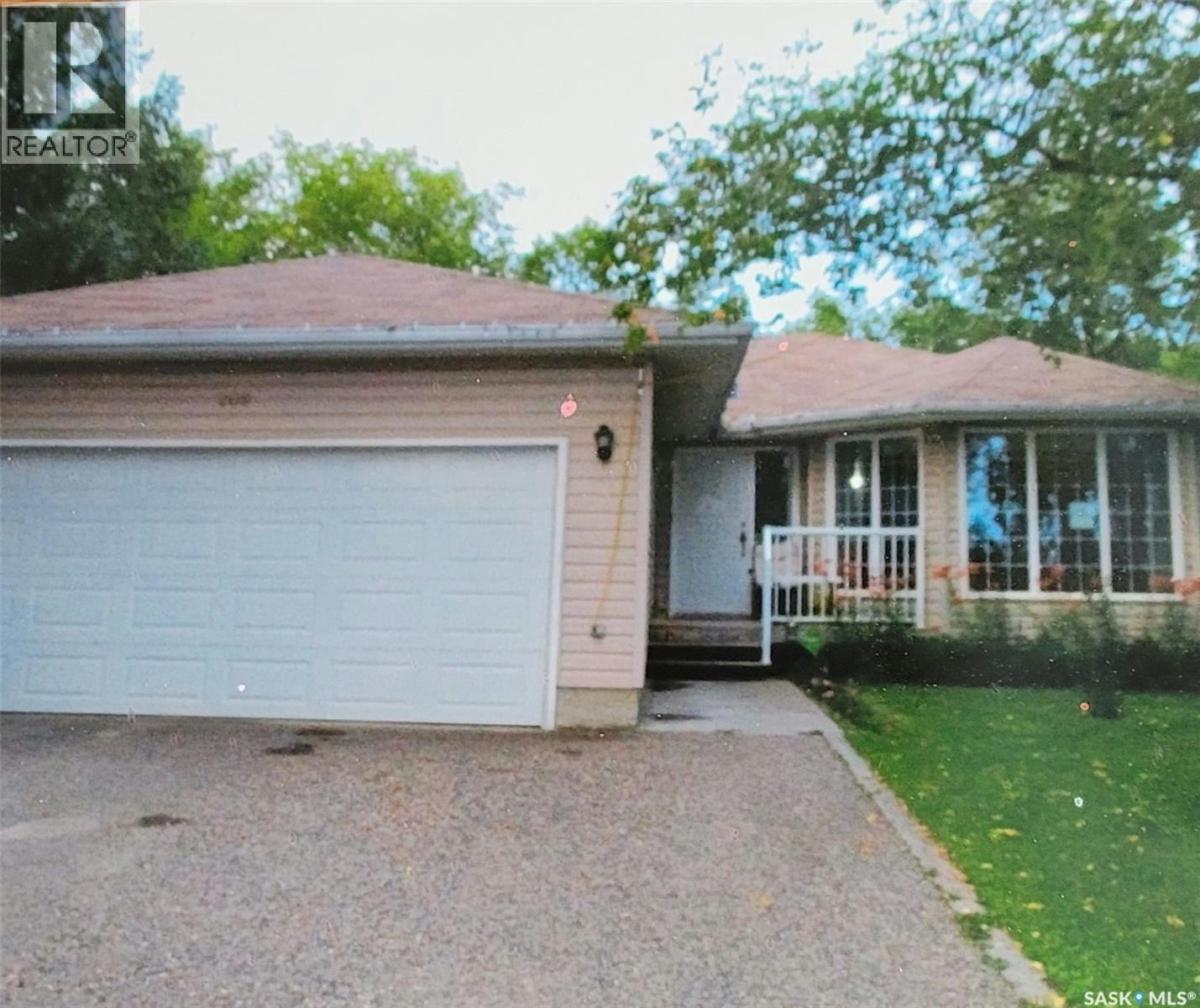 209 1st Avenue N, Big River, SK, S0J 0E0