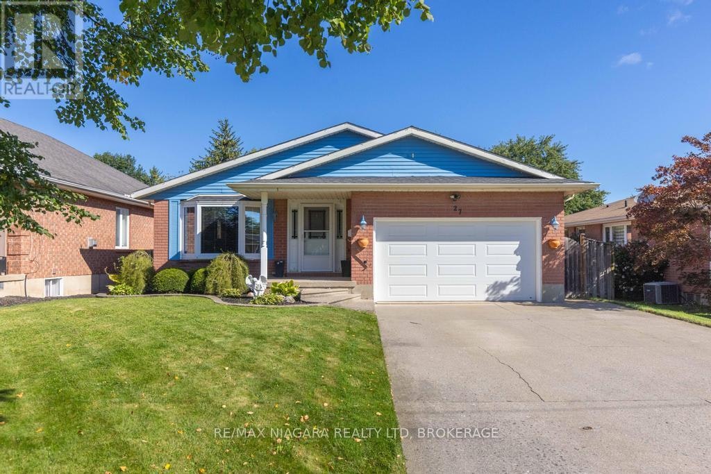 27 Andrea Drive, St. Catharines, ON, L2S 3N7