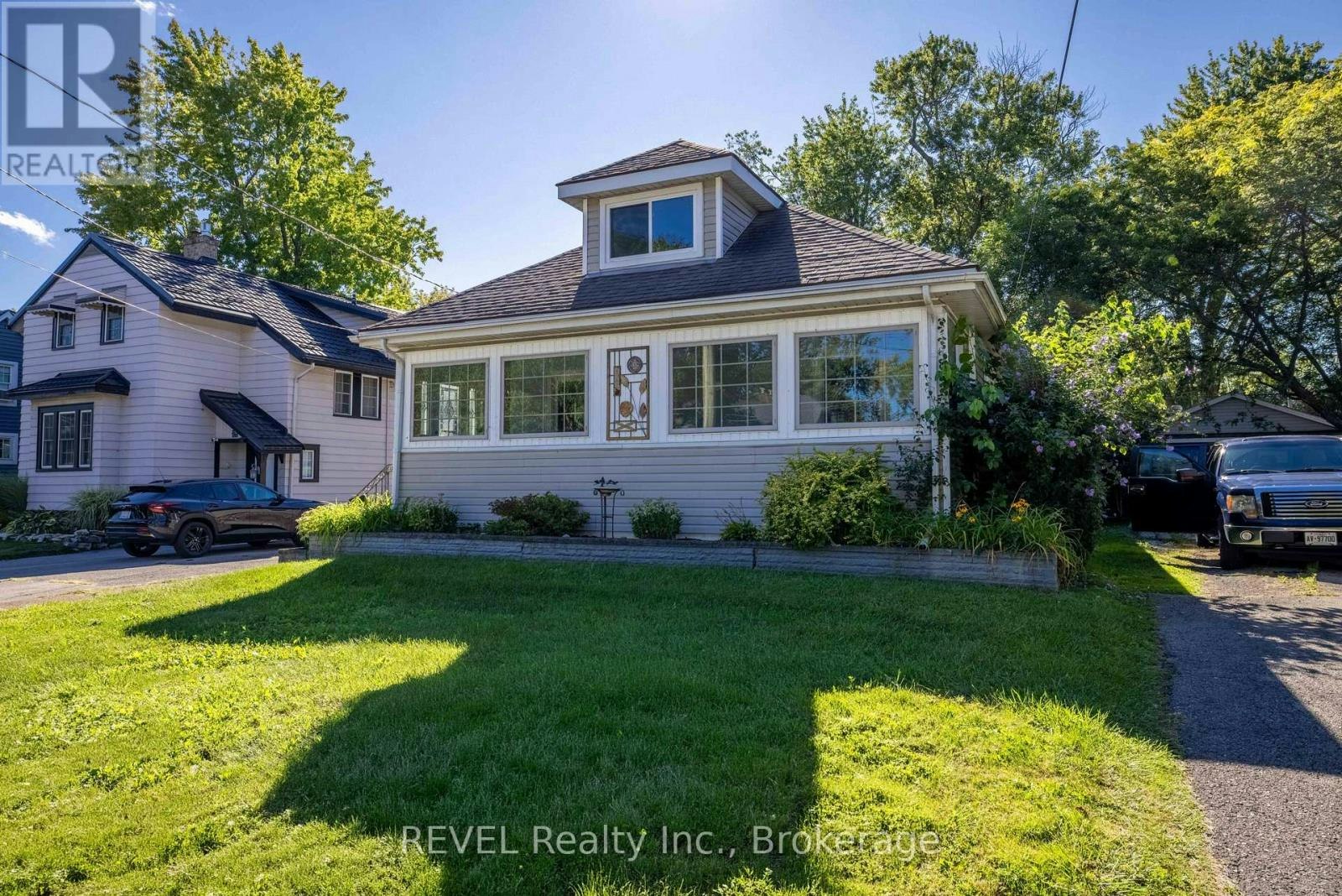 272 High Street, Fort Erie, ON, L2A 3R3