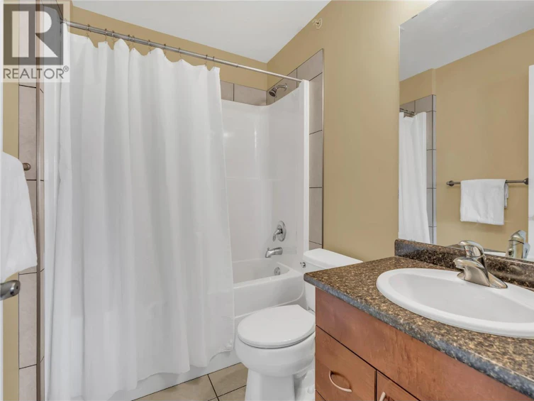 401-240 Wade Avenue, Penticton, BC, V2A 1T8 - 23