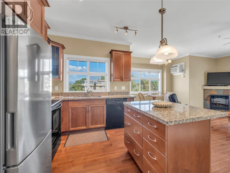 401-240 Wade Avenue, Penticton, BC, V2A 1T8 - 10