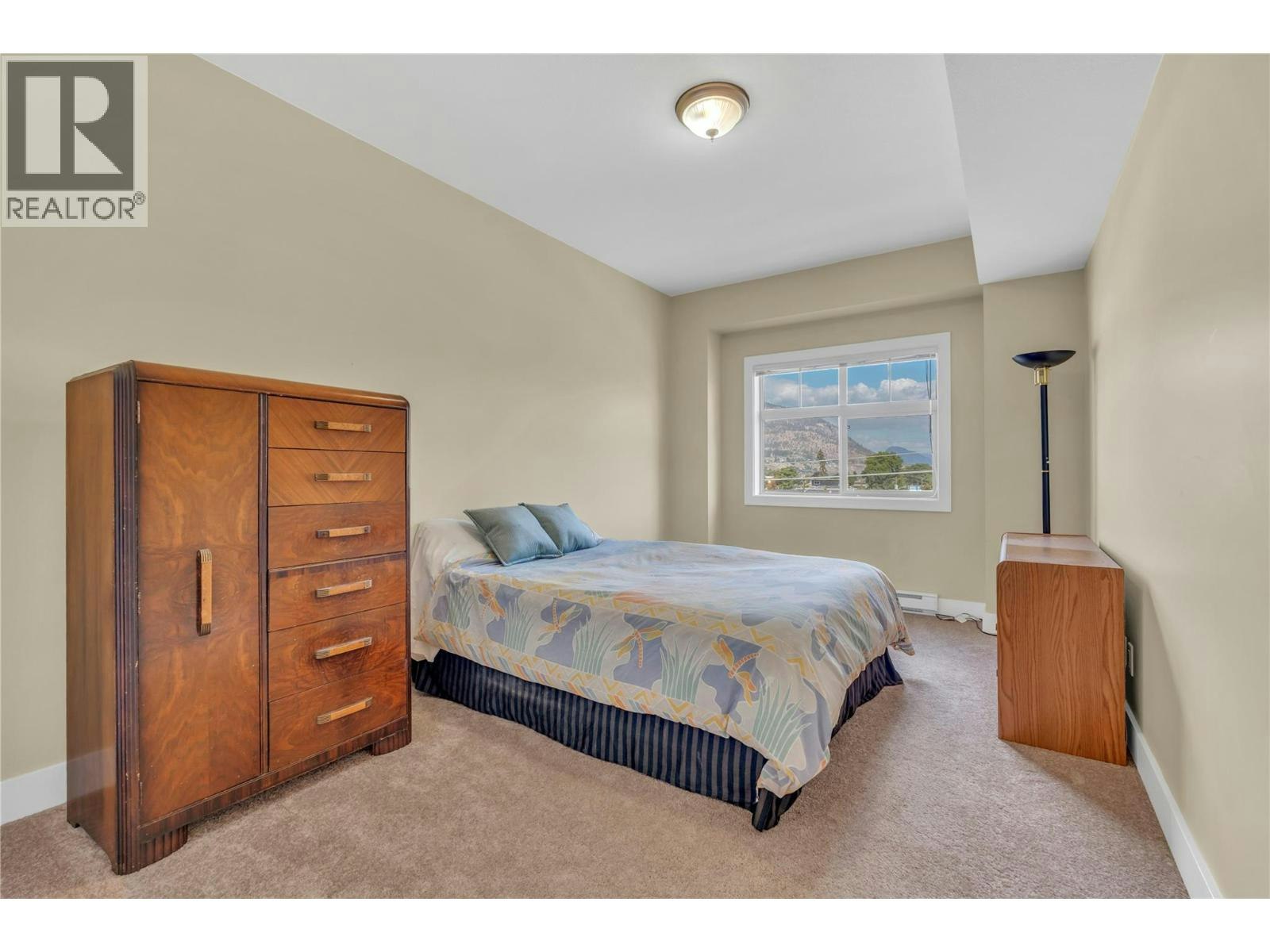 401-240 Wade Avenue, Penticton, BC, V2A 1T8 - 6