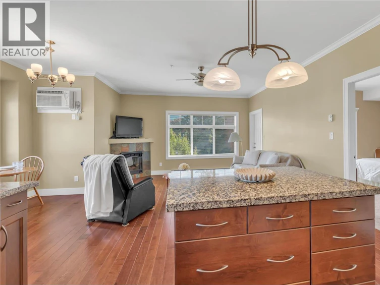 401-240 Wade Avenue, Penticton, BC, V2A 1T8 - 14