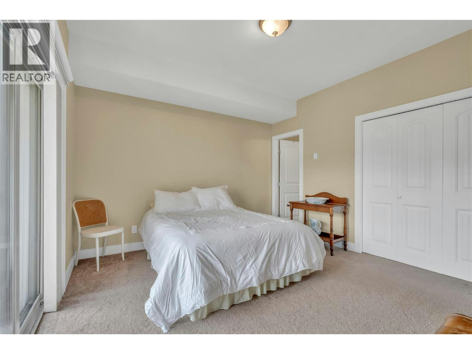 401-240 Wade Avenue, Penticton, BC, V2A 1T8 - 21