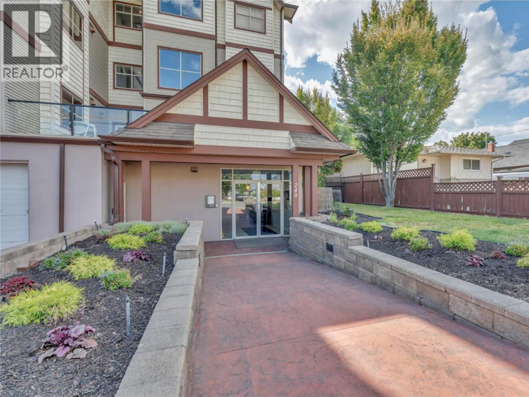 401-240 Wade Avenue, Penticton, BC, V2A 1T8 - 34