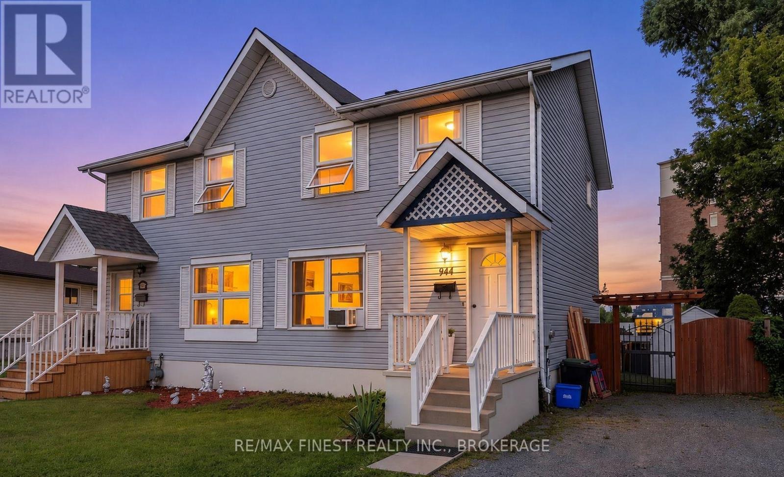 944 Uxbridge Crescent, Kingston, ON, K7M 8K8