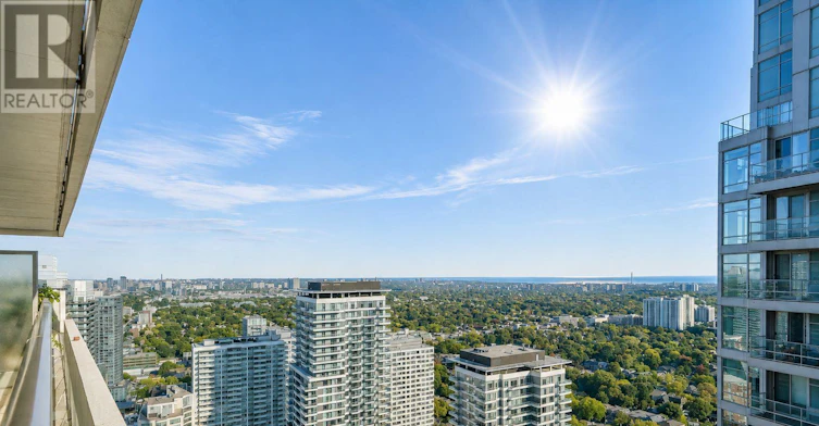 3705-2221 Yonge Street, Toronto, ON, M4S 2B4 - 12