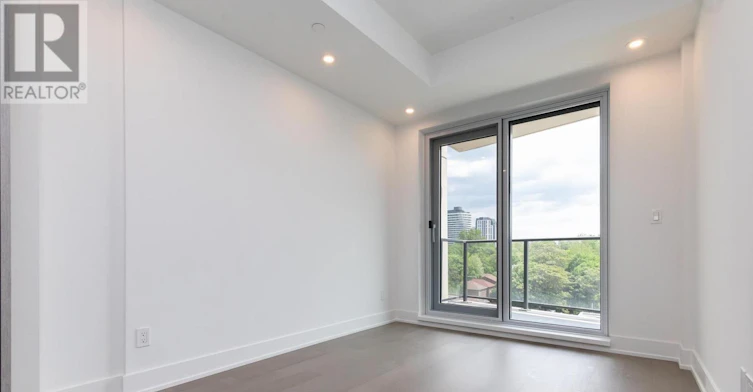 605-8 Manor Road W, Toronto, ON, M4S 2A5 - 7