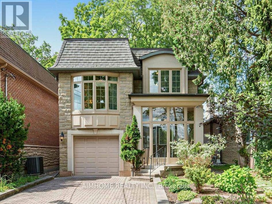 16 Carney Road, Toronto, ON, M2M 1T2