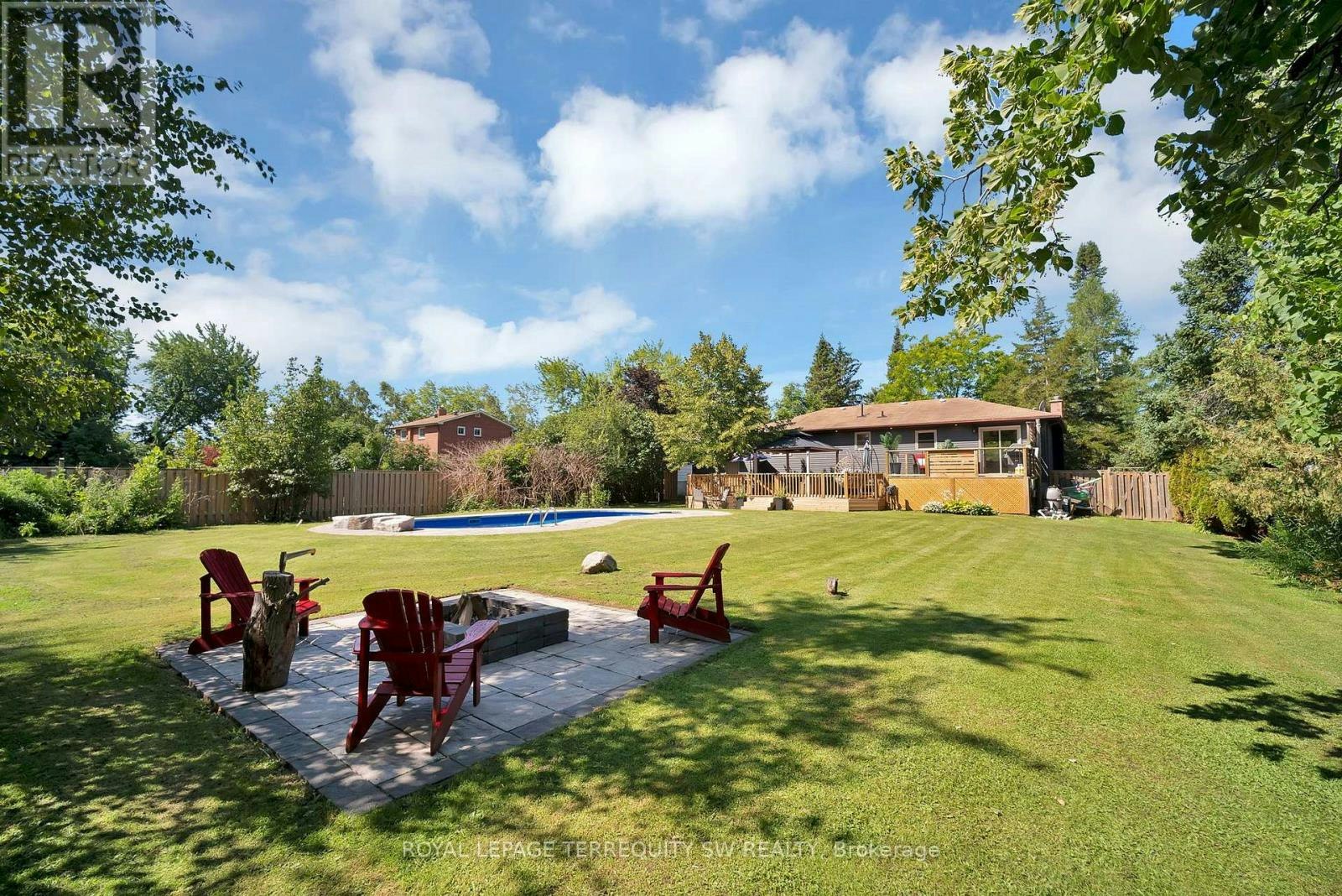 2249 Willard Avenue, Innisfil, ON, L9S 2B8