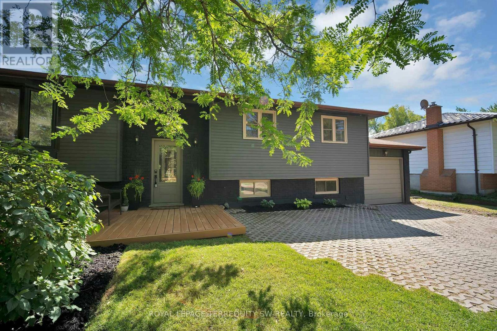 2249 Willard Avenue, Innisfil, ON, L9S 2B8