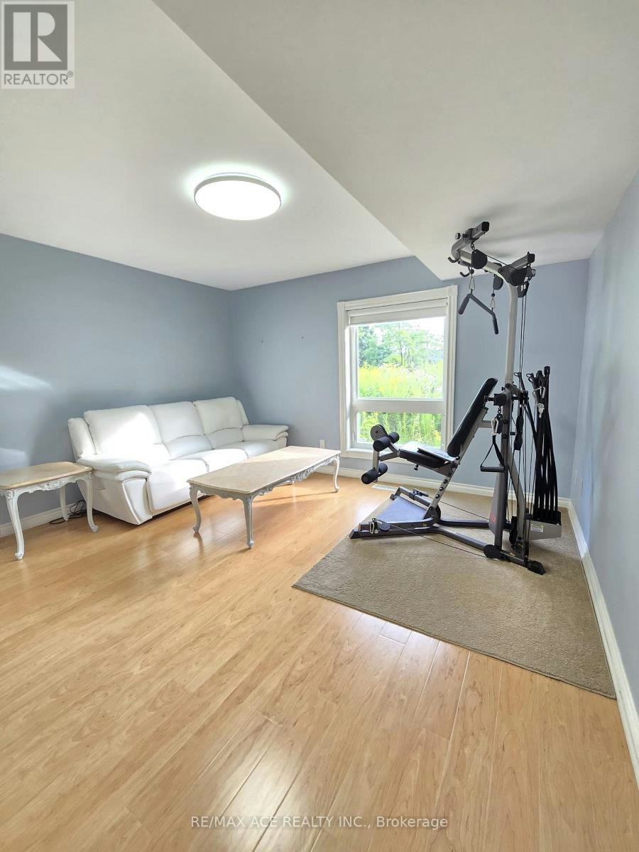 LOWER-5 Island Court, Whitchurch-Stouffville, ON, L4A 2Y2 - 2
