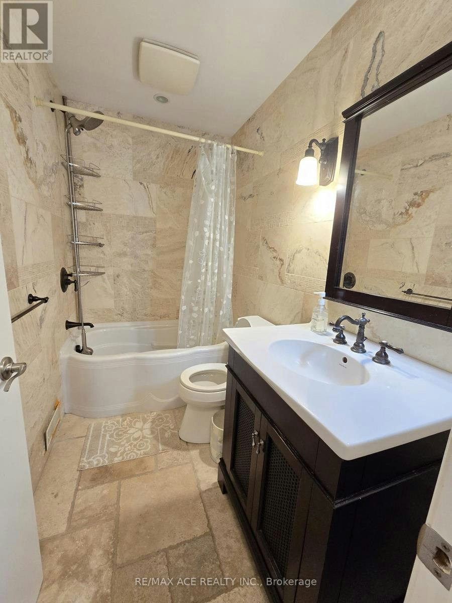 LOWER-5 Island Court, Whitchurch-Stouffville, ON, L4A 2Y2 - 7