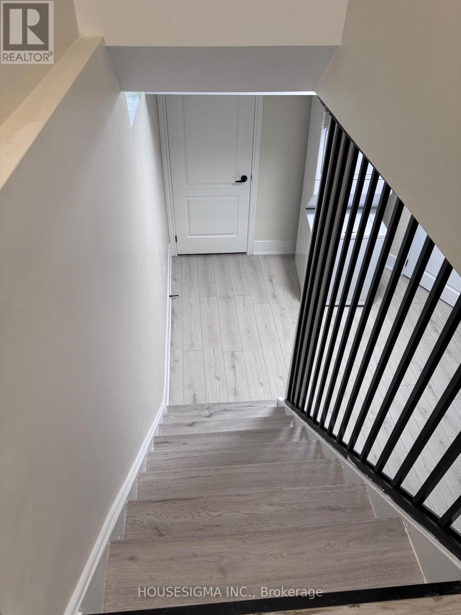 35 Asterwind Crescent, Brampton, ON, L6R 1V8 - 13