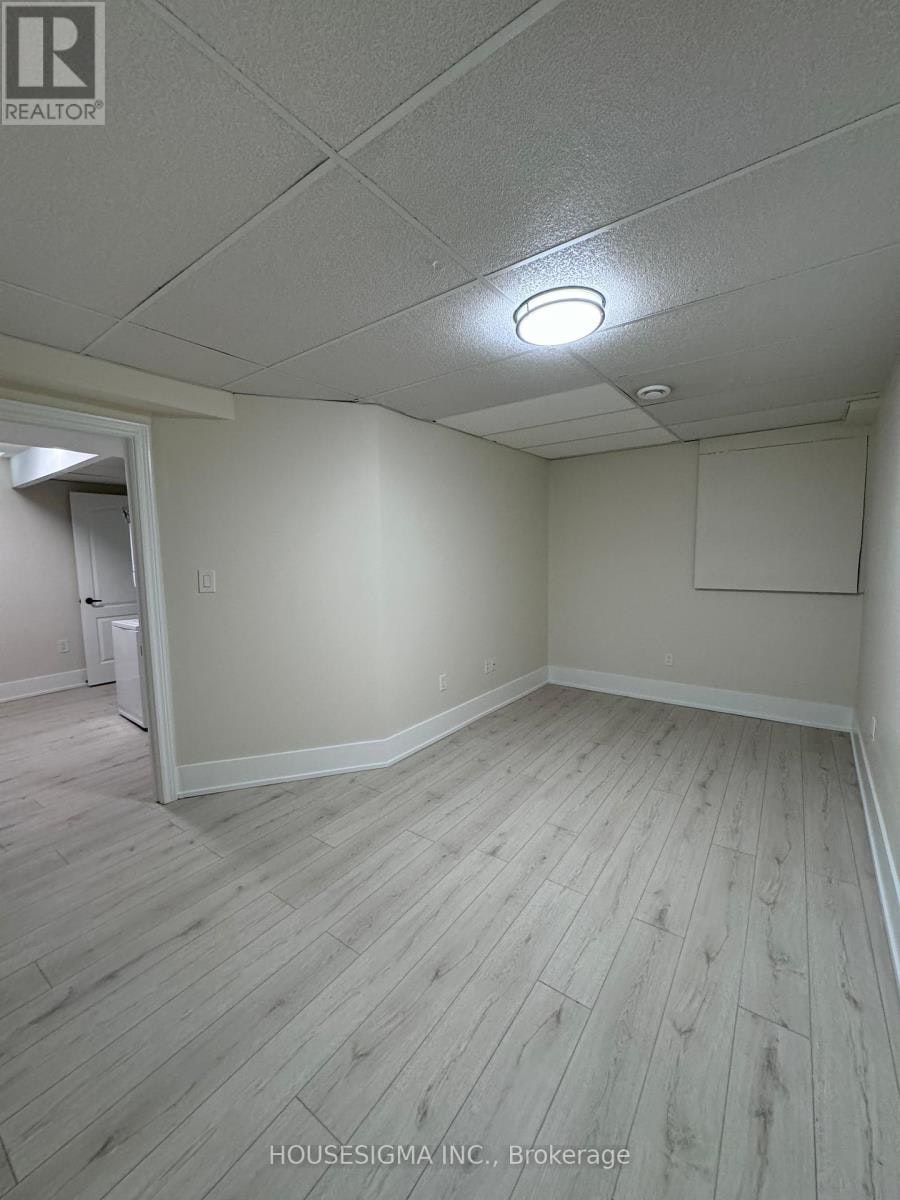 35 Asterwind Crescent, Brampton, ON, L6R 1V8 - 5