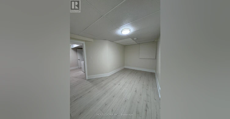 35 Asterwind Crescent, Brampton, ON, L6R 1V8 - 5
