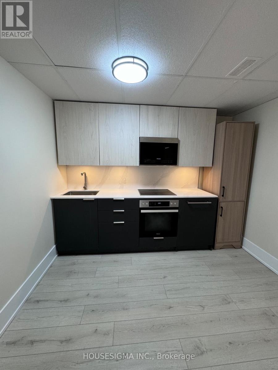 35 Asterwind Crescent, Brampton, ON, L6R 1V8