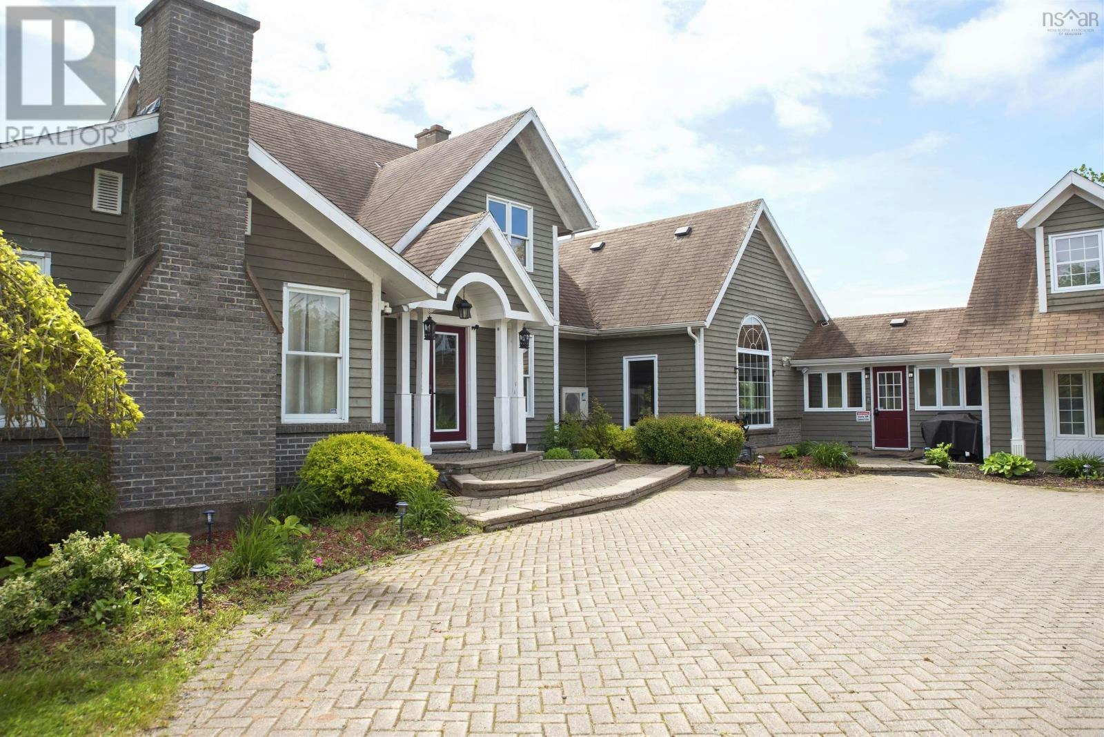 815 Coxheath Road, Coxheath, NS, B1L 1E1
