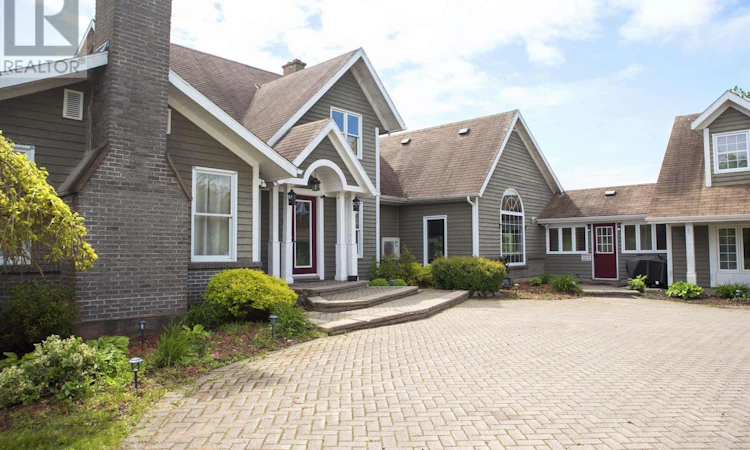 815 Coxheath Road