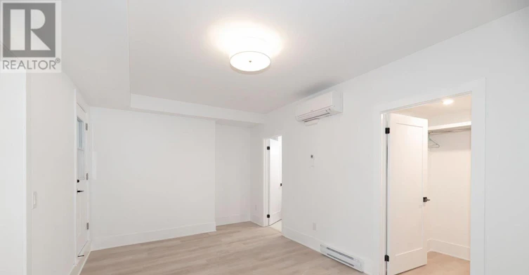 MAIN-1105 Queen Street E, Toronto, ON, M4M 1K7 - 7