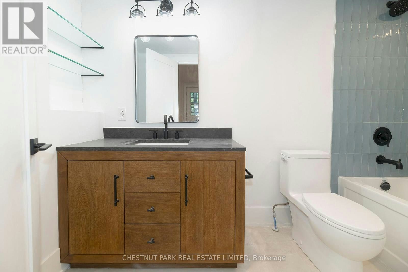 MAIN-1105 Queen Street E, Toronto, ON, M4M 1K7 - 8