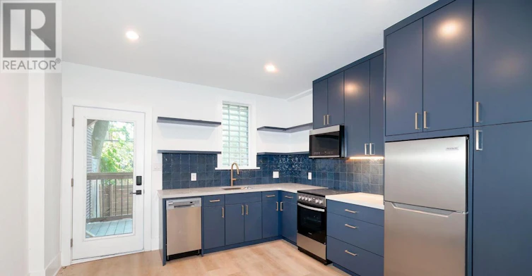 MAIN-1105 Queen Street E, Toronto, ON, M4M 1K7