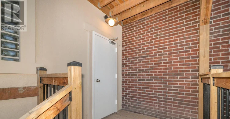 MAIN-1105 Queen Street E, Toronto, ON, M4M 1K7 - 11