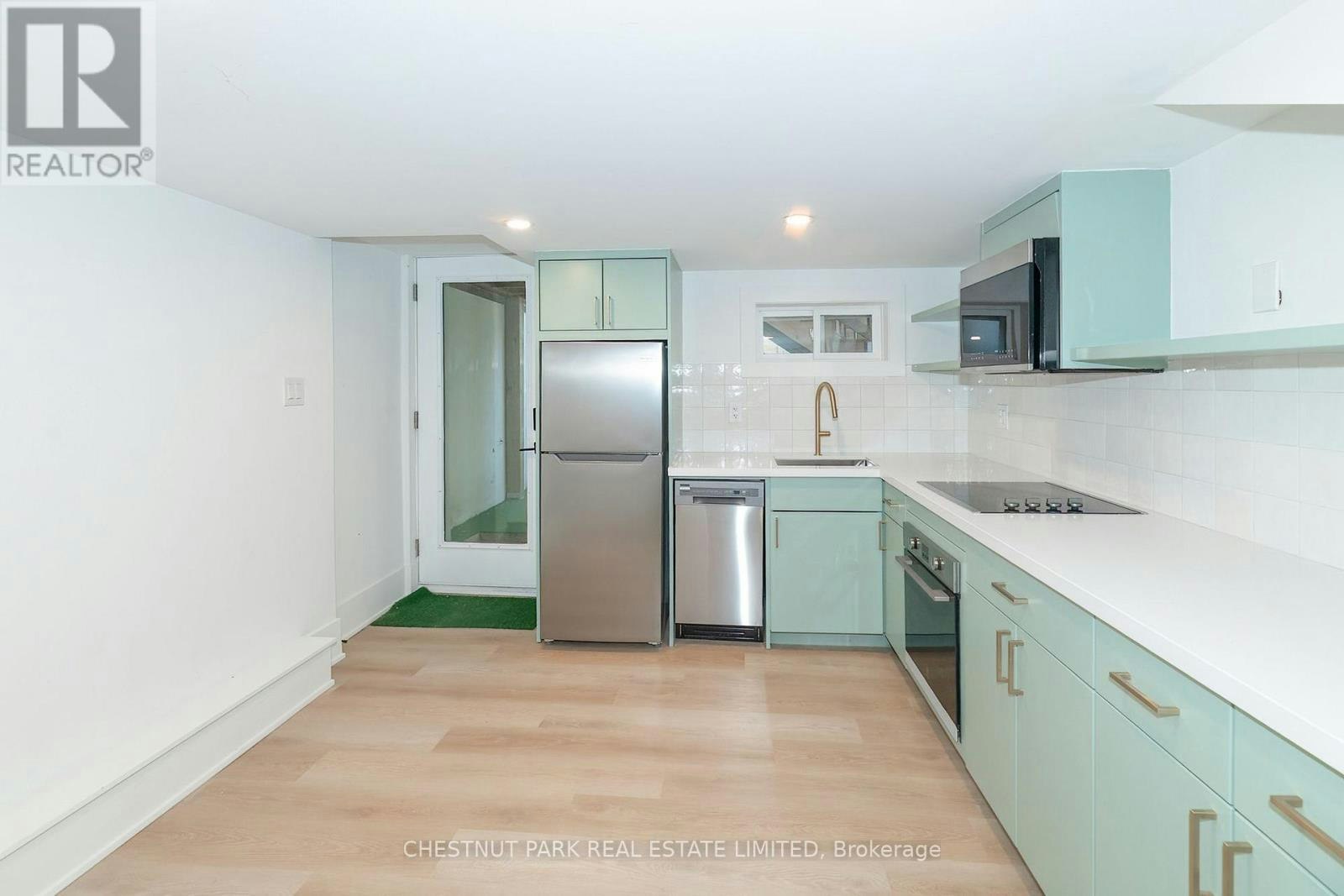 LOWER-1105 Queen Street, Toronto, ON, M4M 1K7 - 2