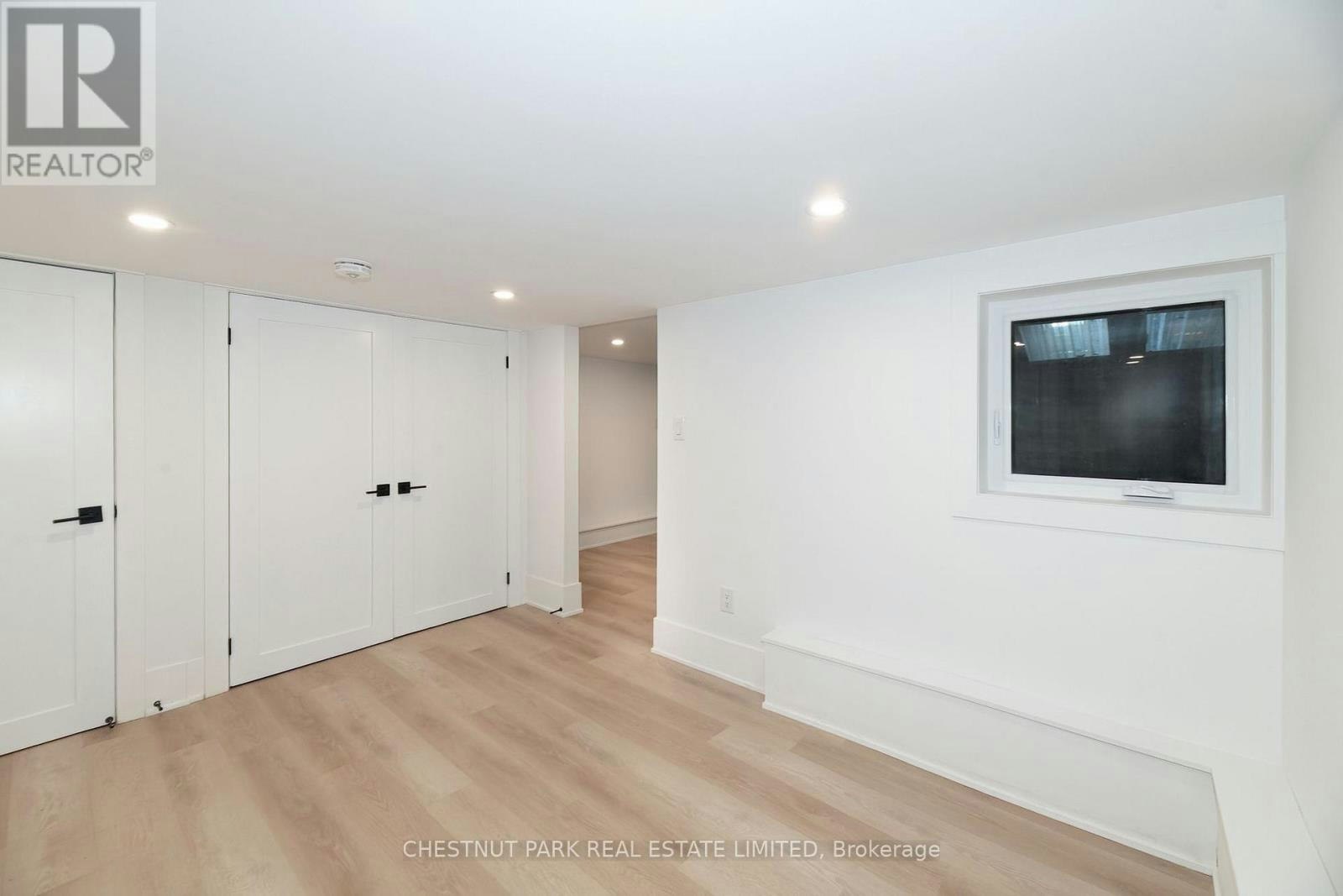 LOWER-1105 Queen Street, Toronto, ON, M4M 1K7 - 7