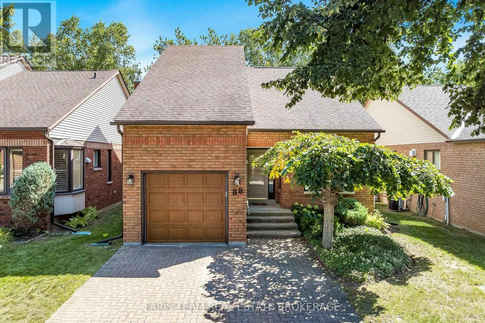 88 Green Briar Road, New Tecumseth, ON, L9R 1S2