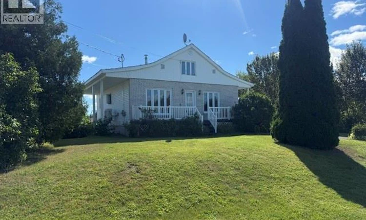18 Savoie Street