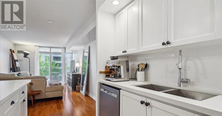 511-5229 Dundas Street W, Toronto, ON, M9B 6L9 - 17