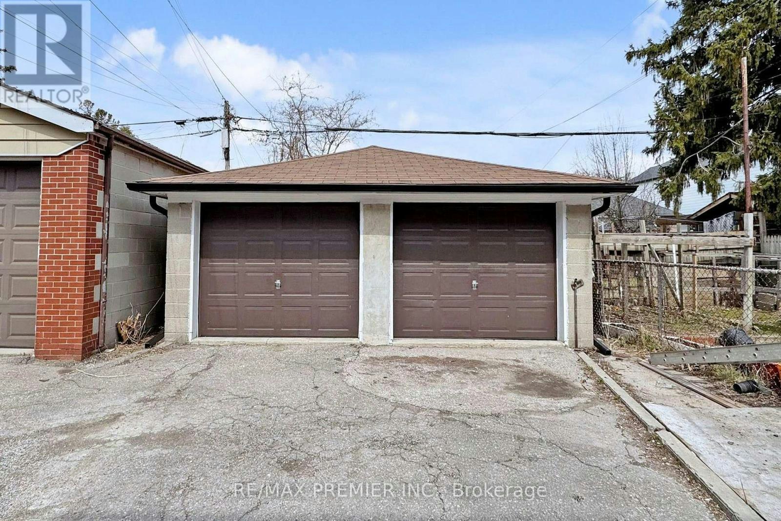 1-148 Lambton Avenue, Toronto, ON, M6N 2S9 - 18