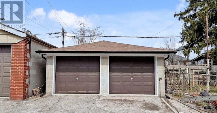 1-148 Lambton Avenue, Toronto, ON, M6N 2S9 - 18