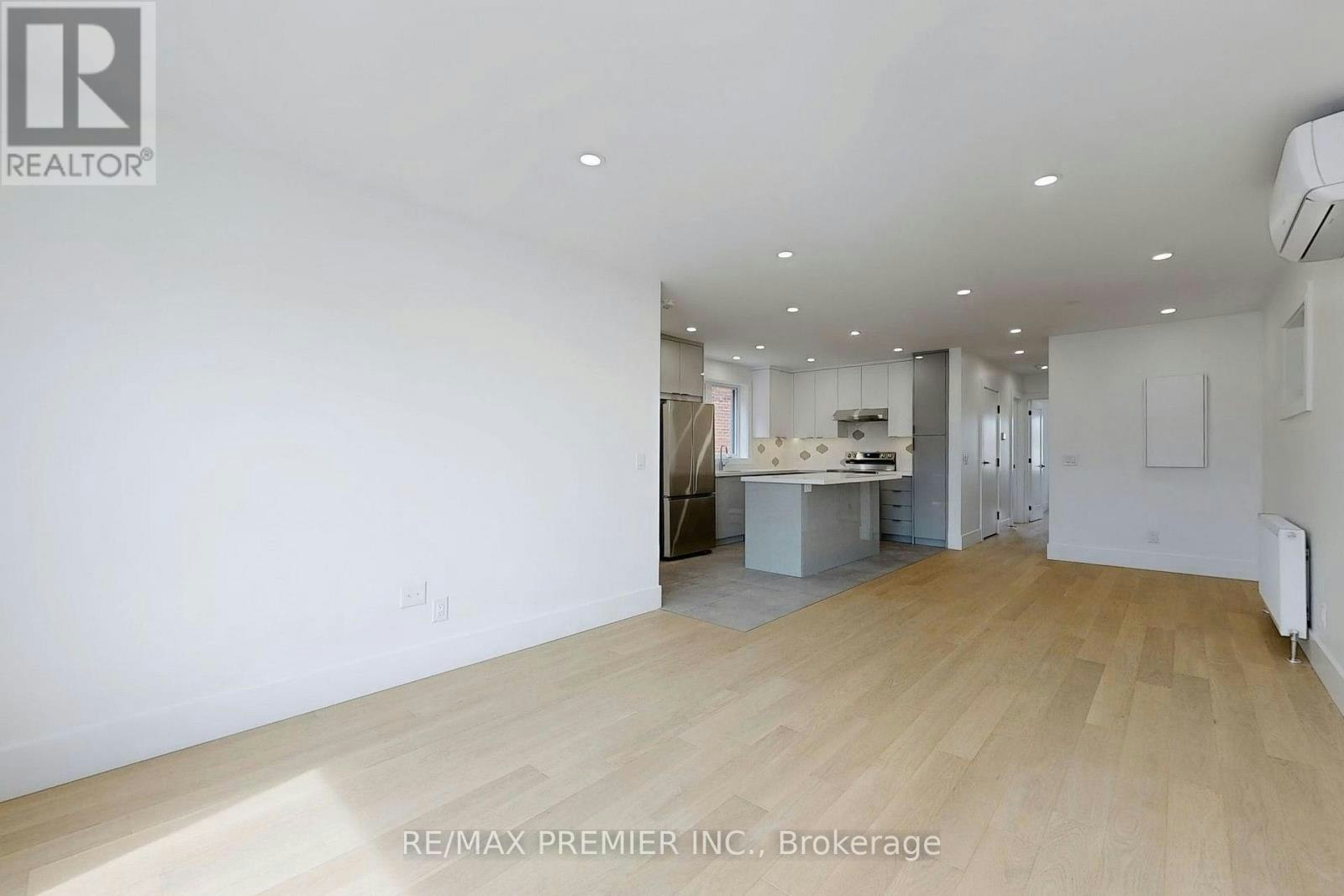 1-148 Lambton Avenue, Toronto, ON, M6N 2S9 - 3