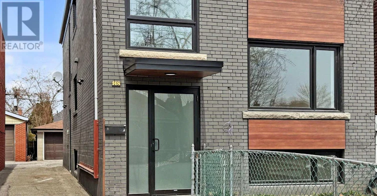 1-148 Lambton Avenue, Toronto, ON, M6N 2S9