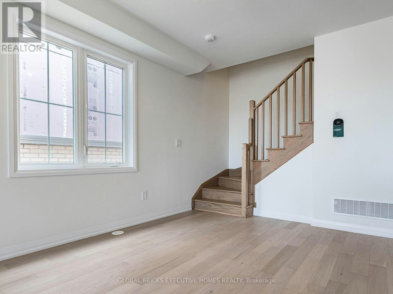 13 Central Market Drive, Cayuga, ON, N3W 0J3 - 17